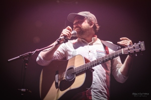 Scott Hutchinson (Frightened Rabbit) at Roundhouse in London 2017 (Lost Evenings)