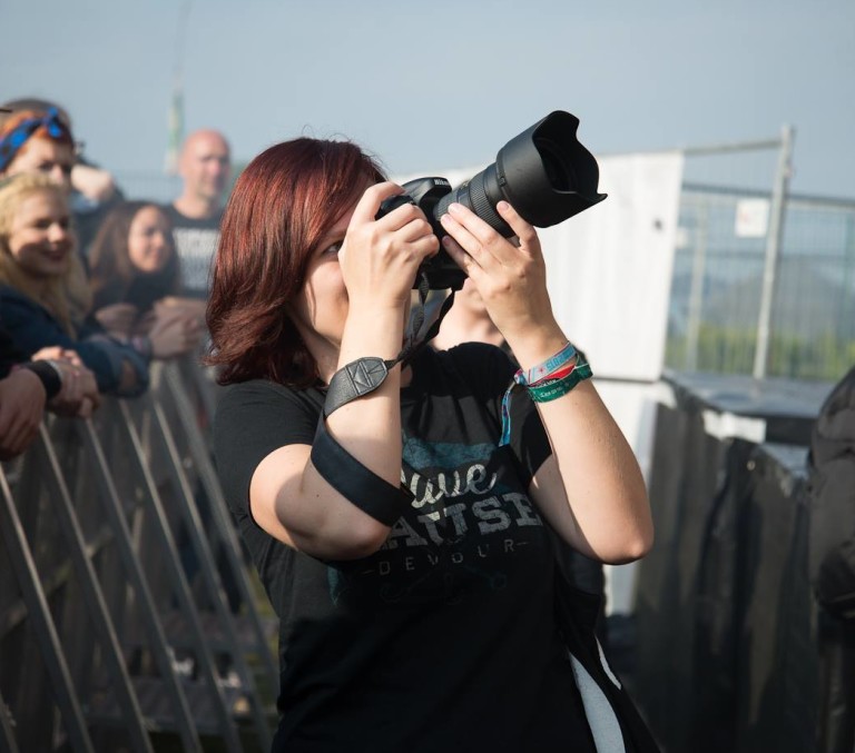 Contact to Adina Scharfenberg, concert photographer based in Berlin