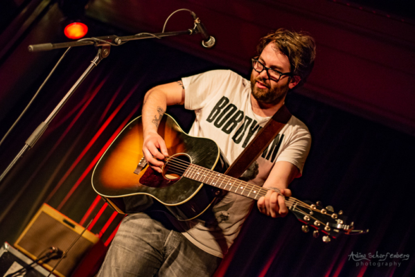 John Allen at Grüner Salon, Berlin (2014) John Allen at Grüner Salon, Berlin (2014)