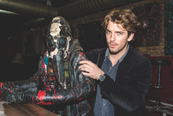 Sam Johnson at Maze, Berlin (2019) Sam Johnson at Maze, Berlin (2019)