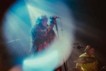 Mia Wray at Heimathafen Neukölln, Berlin (2023) Mia Wray at Heimathafen Neukölln, Berlin (2023)