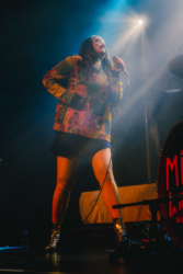 Mia Wray at Heimathafen Neukölln, Berlin (2023) Mia Wray at Heimathafen Neukölln, Berlin (2023)