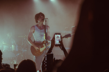 Inhaler at Astra Kulturhaus, Berlin (2023) Inhaler at Astra Kulturhaus, Berlin (2023)