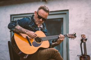 Dave Hause - house show - Berlin [01.08.2021]