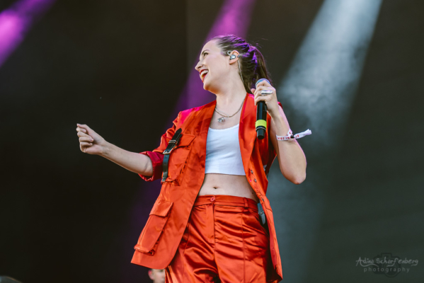 Alice Merton at PxP Festival, Berlin (2019)