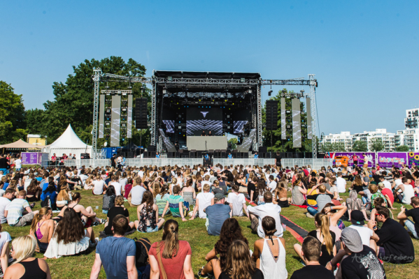 Junge Junge at Lollapalooza, Berlin (2016)