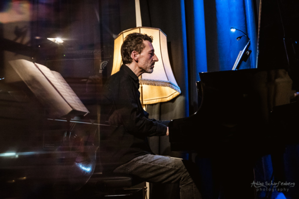 Yannick Delez String 5tet at Zig Zag Jazz Club, Berlin (2019)