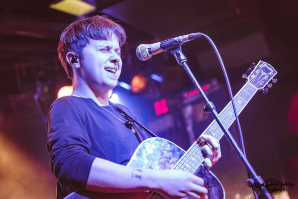 Nothing But Thieves at Musik & Frieden, Berlin (2016)